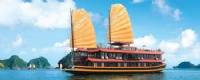 Travelers with Cruise Halong Bay with Oriental Sails
